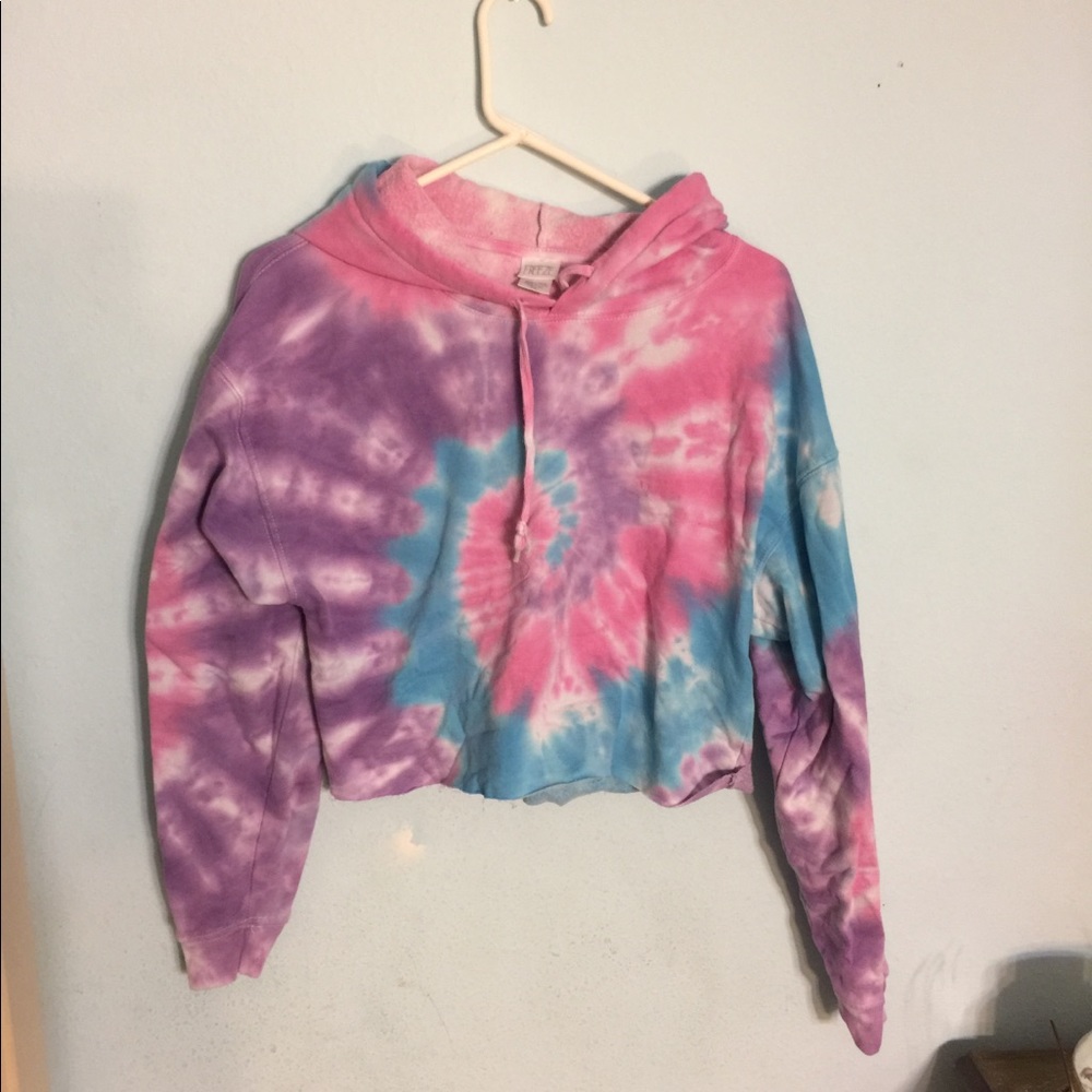 crop hoodie